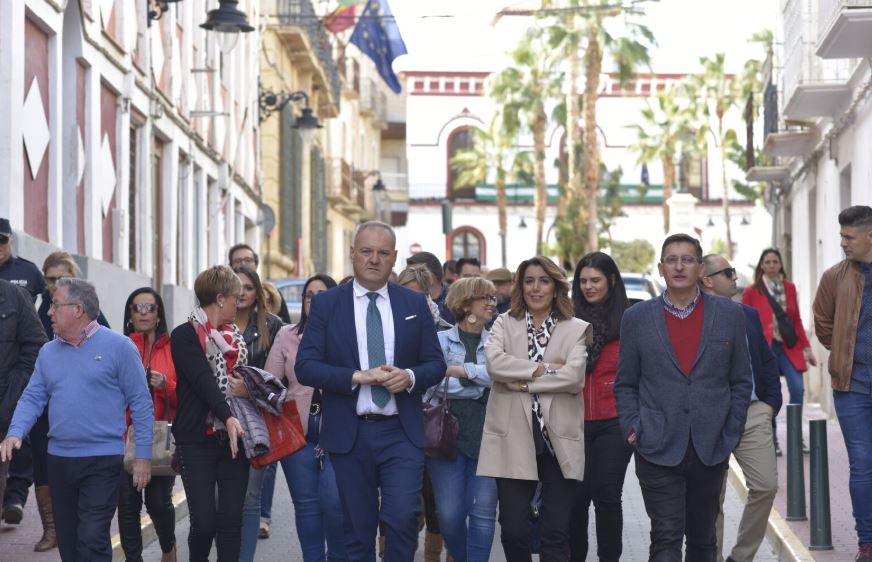 Susana Díaz destaca el compromiso de Pedro Sánchez con la desaladora de Cuevas