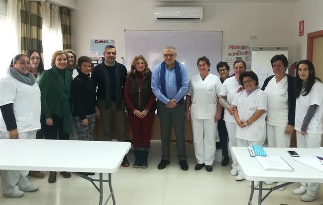 Junta y Ayuntamiento de Serón forman en atención sociosanitaria a 15 desempleados