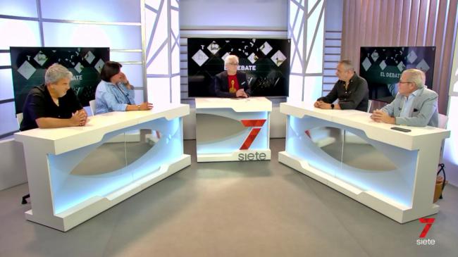 EL DEBATE de 7 TV Almería aborda la polémica de los WhatsApp, el eterno retraso del AVE y la presión fiscal