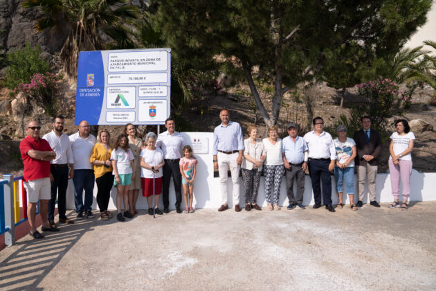 Nuevo parque infantil en Felix para el ocio familiar