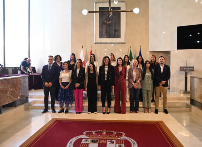 Bienvenida a 11 nuevas trabajadoras sociales en Almería