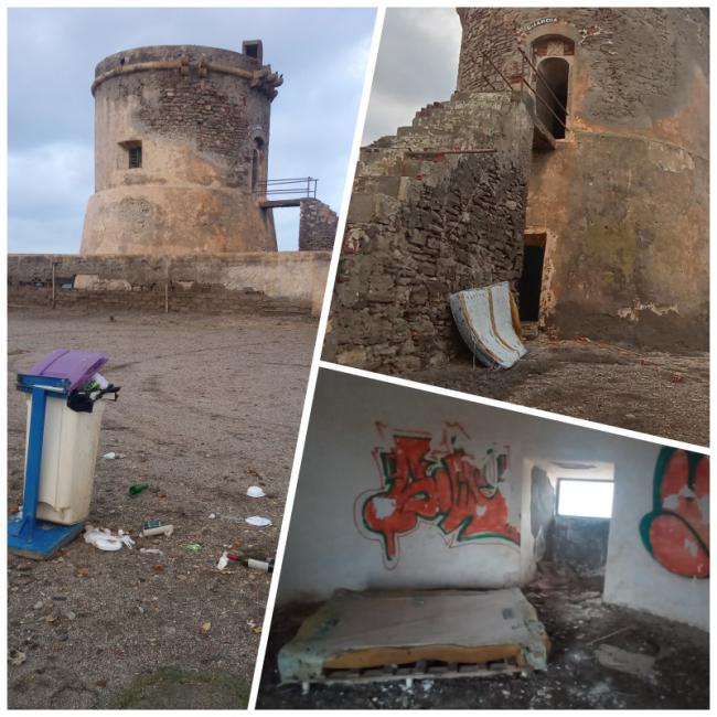 El torreón de Cabo de Gata es un estercolero tres años después del concurso para rehabilitarlo