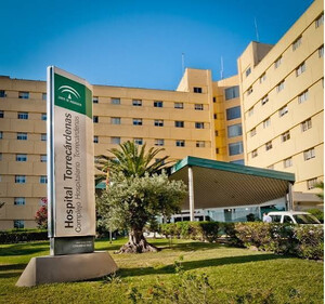 Violento altercado en el hospital de Almería deja dos heridos