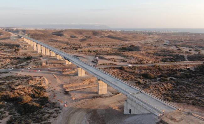 Adif licita 37,5 millones para vías del AVE Vera-Almería