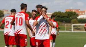 2-1: El filial tiene que tirar de épica en un partido en el que es superior al Alhaurino