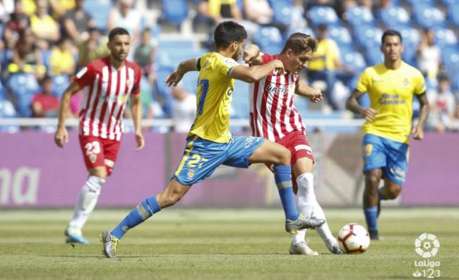 0-0 El Almería se trae un punto de Gran Canaria
