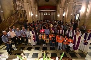 Scouts de Andalucía reciben la Luz de la Paz de Belén en Almería