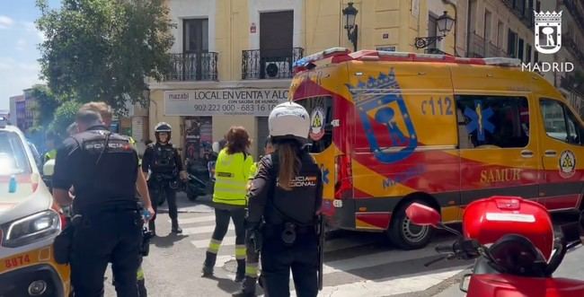 Joven grave tras ser apuñalado en el cuello en Madrid