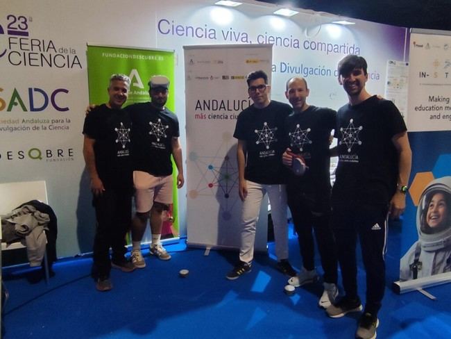 Iniciativa en Almería busca reducir el uso del móvil entre jóvenes andaluces