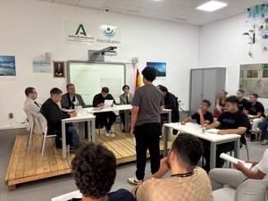 Juventud almeriense participa en 'roleplay' judicial para entender el daño a las víctimas