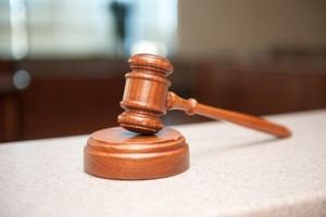Pareja condenada a más de 30 años por abusar de sus hijas y grabar los delitos en Gran Canaria