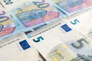 Hija confiesa haber robado 300.000 euros del premio de Lotería a su madre