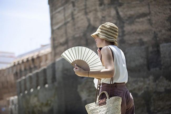 Andalucía enfrenta tres días de calor extremo con 40 grados