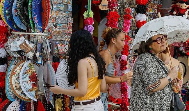 Andalucía lanza campaña para combatir la turismofobia
