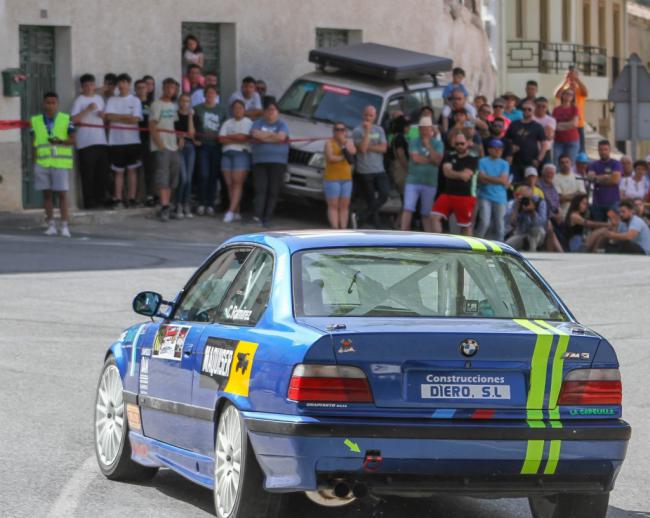 Una treintena de pilotos se dan cita en la II Cronometrada al Castillo de Serón