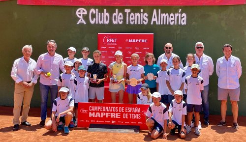 Paola Piñera e Izán Bañares ganan el Campeonato de España Mapfre de Tenis Alevín celebrado en Almería