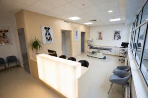 La Junta se enfrenta a una indemnización de hasta 109.813 euros por excluir a un veterinario de una plaza en Almería