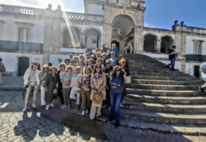 Usuarios de las Bibliotecas de Roquetas y miembros de los Clubes de Lectura realizan una ruta literaria por Portugal