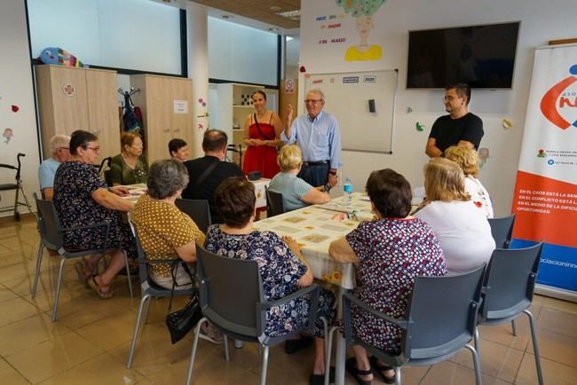Vícar conmemora el Día Mundial del Alzheimer con diversas actividades