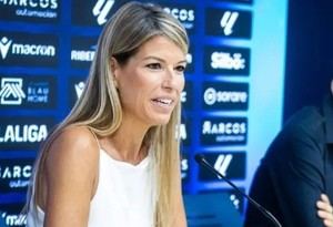 Inundaciones en Utiel: Vilaplana muestra video a Mazón durante la DANA