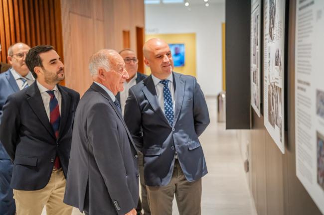 El presidente de Diputación realiza su primera visita institucional a Roquetas de Mar