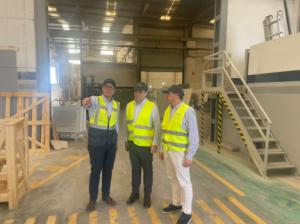 El viceconsejero de Industria detalla las ayudas de CRECE a los empresarios del mármol