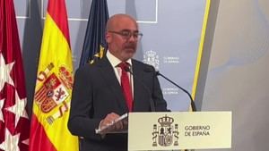 Policía critica operativo de la Vuelta y exige dimisión del delegado del Gobierno