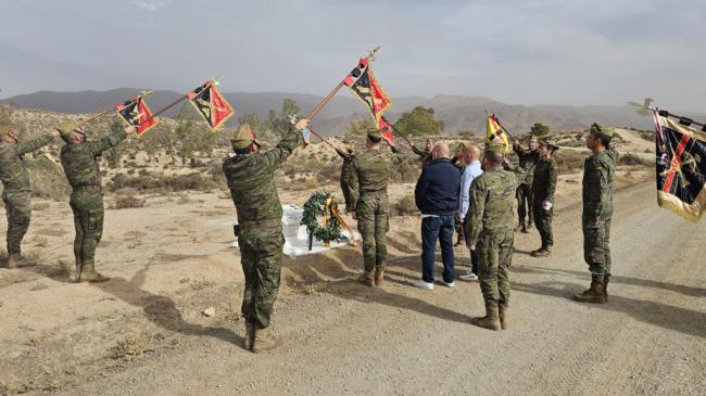 El grupo de Artillería de la Brigada de la Legión, conmemora el fallecimiento del subteniente Maldonado.