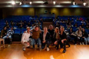 Youtubers revelan secretos de la ciencia en Roquetas de Mar