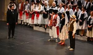 La zarzuela ‘La alegría de la huerta’ protagonizada por alumnos de la Escuela de Teatro agota las entradas