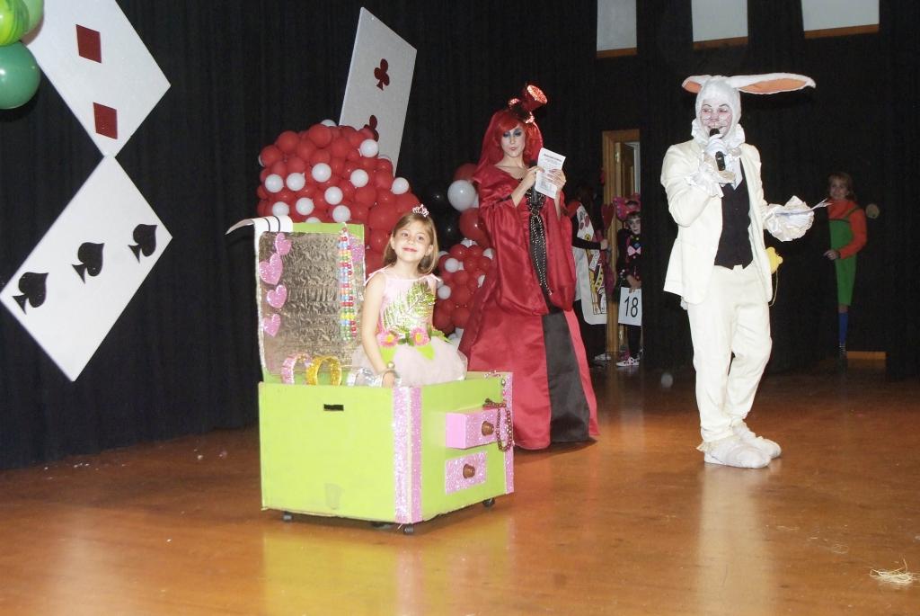 Gran participación en la pasarela infantil disfraces de Roquetas de Mar | Noticias de Almeria